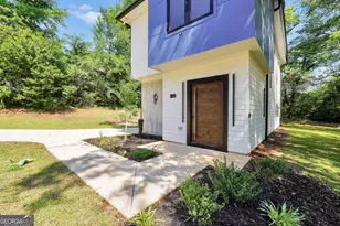 233 E Tinsley St, Griffin, GA 30223 - Photo 3