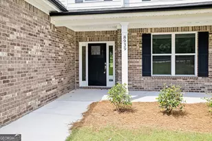 8939 Blackhall, Jonesboro, GA 30236 - Photo 5
