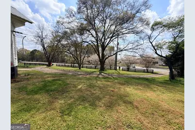662 Old Gainesville Highway, Pendergrass, GA 30567 - Photo 3