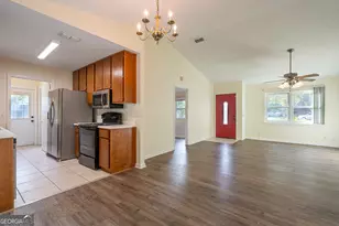 404 Potomac Ct, Saint Marys, GA 31558 - Photo 9