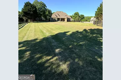 127 Sandisfield Drive, Sharpsburg, GA 30277 - Photo 7