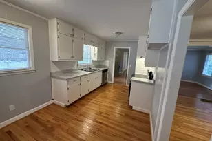 423 Center Cir SW, Conyers, GA 30094 - Photo 7