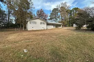 423 Center Cir SW, Conyers, GA 30094 - Photo 3