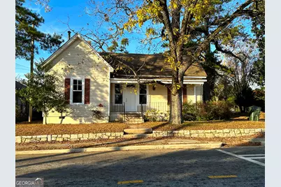 1007 Peek Street NW, Conyers, GA 30012 - Photo 1