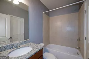 5573 Primrose Park Ct, Sugar Hill, GA 30518 - Photo 17