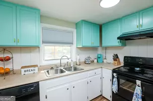 805 N Main St, Pembroke, GA 31321 - Photo 11