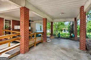 641 S Masonic St, Millen, GA 30442 - Photo 9