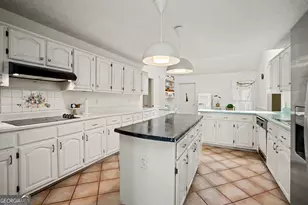 311 White Oak Dr, Newnan, GA 30263 - Photo 17