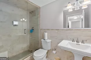 795 Hammond Dr, Sandy Springs, GA 30328 - Photo 33