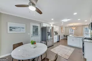 6805 Wright Rd, Atlanta, GA 30328 - Photo 7