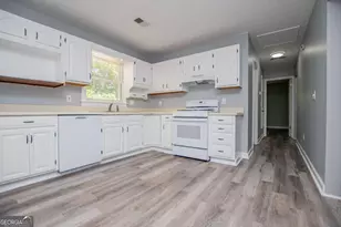 801 Bowdon Tyus Rd, Bowdon, GA 30108 - Photo 15