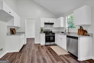 417 Grove Park Dr, Locust Grove, GA 30248 - Photo 11