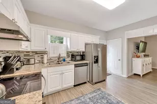 19 Moonlight Dr SE, Acworth, GA 30102 - Photo 11