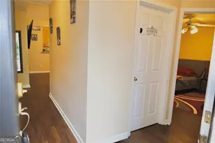 876 Ashton Oak Cir, Stone Mountain, GA 30083 - Photo 5