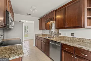 1386 Coalition Cir, Hinesville, GA 31313 - Photo 3
