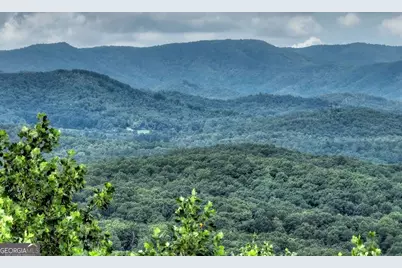 572 Sunrock Mountain Trc, Blue Ridge, GA 30513 - Photo 3