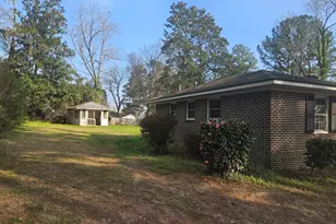 846 Harvey St, Millen, GA 30442 - Photo 31