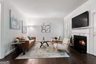 3873 Roswell Road NE #17, Atlanta, GA 30342 - Photo 5
