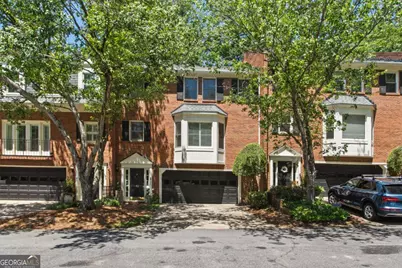 3873 Roswell Road NE #17, Atlanta, GA 30342 - Photo 1