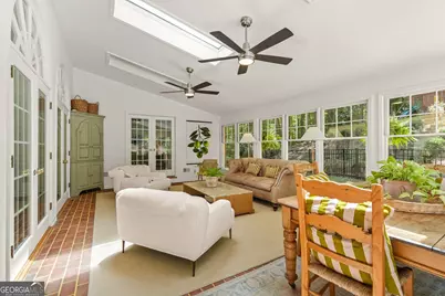895 Waddington Court, Sandy Springs, GA 30350 - Photo 23
