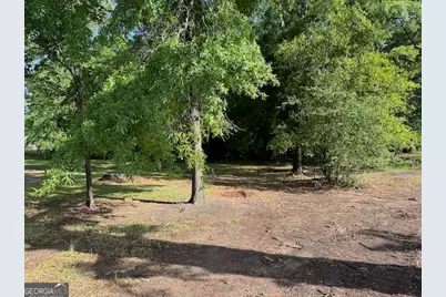 319 E McCarty Street, Sandersville, GA 31082 - Photo 7