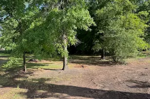 319 E McCarty St, Sandersville, GA 31082 - Photo 7