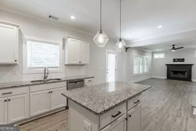 6459 Wildwood Trail, Flowery Branch, GA 30542 - Photo 11