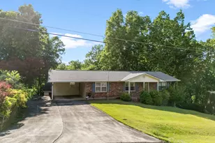 8 Montre Cir SE, Silver Creek, GA 30173 - Photo 3