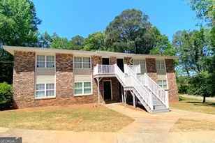 56 Sunrise Cir, Carrollton, GA 30117 - Photo 1