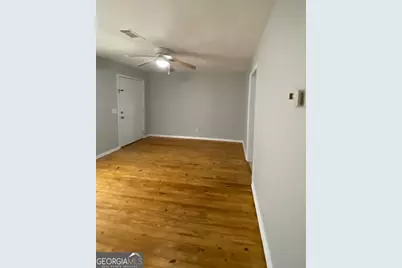 56 Sunrise Circle, Carrollton, GA 30117 - Photo 5