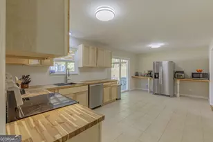 1144 Ridgeway Rd, Lafayette, GA 30728 - Photo 3
