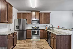 4765 Beacon Ridge Ln, Flowery Branch, GA 30542 - Photo 7
