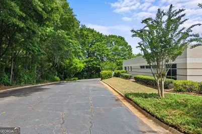 170 Cardiology Place #EXECUTIVE OFFICE, Commerce, GA 30529 - Photo 21