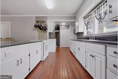 1302 7th Avenue, Albany, GA 31707 - Photo 11