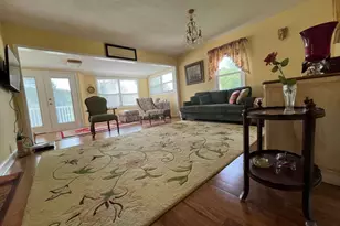 131 Hillcrest Dr, McCaysville, GA 30555 - Photo 5