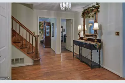 3341 Edgewood Circle, Gainesville, GA 30506 - Photo 3