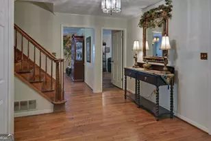 3341 Edgewood Cir, Gainesville, GA 30506 - Photo 3
