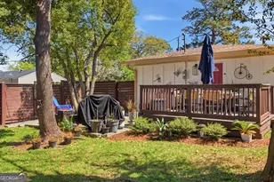 521 Atkinson Ave, Savannah, GA 31404 - Photo 25