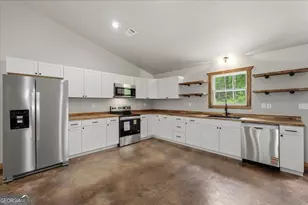 65 Bay Ct, Ellijay, GA 30540 - Photo 15