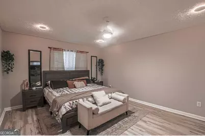 2005 Downs Place, Lithonia, GA 30058 - Photo 15