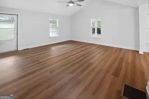 115 Richard St, Clarkesville, GA 30523 - Photo 7