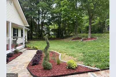 115 Richard Street, Clarkesville, GA 30523 - Photo 3