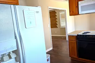 210 Strawbridge Ln, Bonaire, GA 31005 - Photo 7