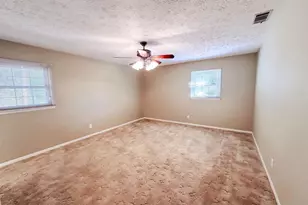 564 W Oglethorpe Ave, Lyons, GA 30436 - Photo 17