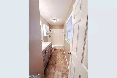 564 W Oglethorpe Avenue, Lyons, GA 30436 - Photo 19