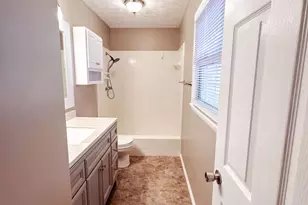 564 W Oglethorpe Ave, Lyons, GA 30436 - Photo 19