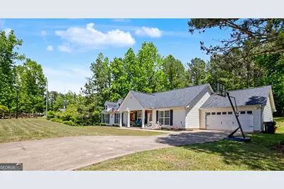 102 Greenfield Lane, Grantville, GA 30220 - Photo 3