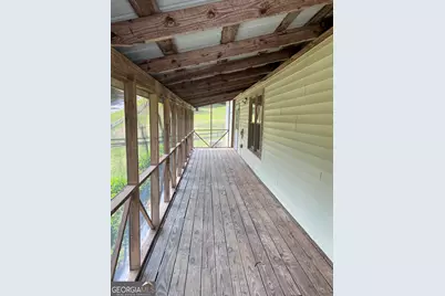 844 Shorewood Circle, Toccoa, GA 30577 - Photo 3