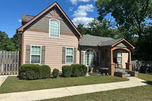 416 N 18th St, Griffin, GA 30223 - Photo 1