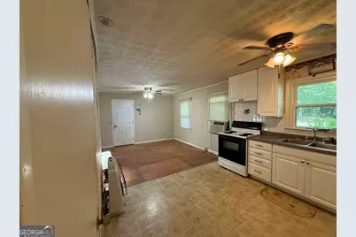 113 Martha Steet, Winder, GA 30680 - Photo 9